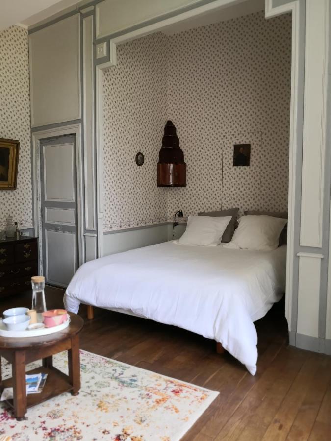 Le Boudoir De Yaya Bed & Breakfast Cosne-Cours-Sur-Loire Exterior photo